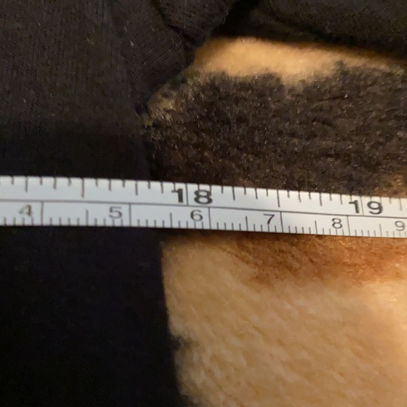 3/$30 Tupac Shirt - Picture 5 of 6